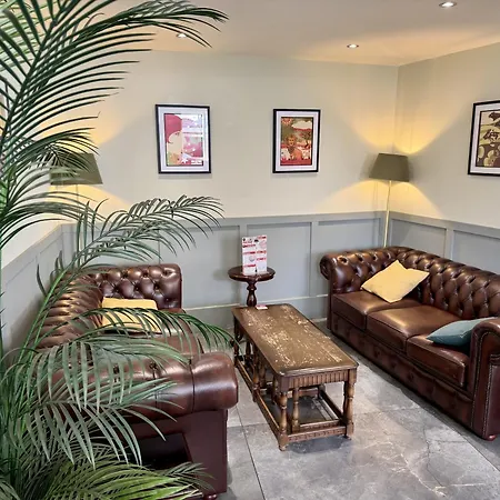 Old Grey Mare 宾馆 *